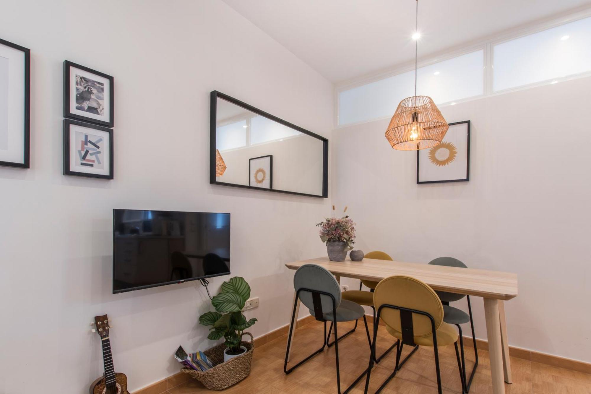 Fee4Me. Elegant Flat A Few Minutes From Atocha. Appartement Madrid Buitenkant foto